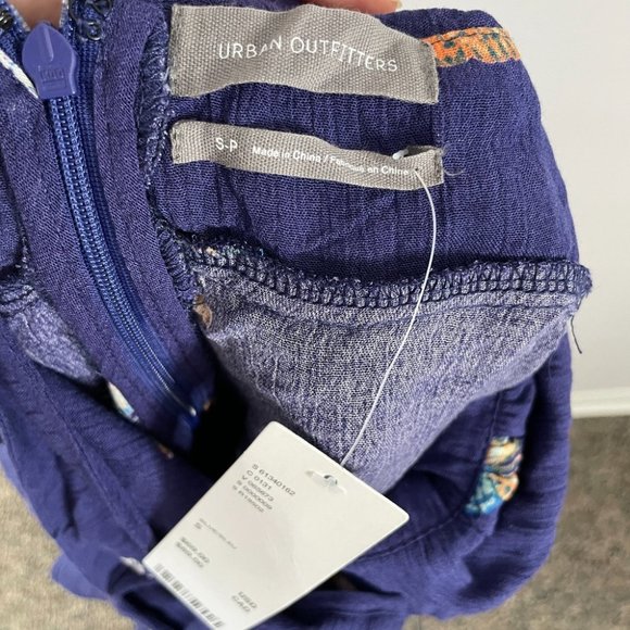 URBAN OUTFITTERS EMILIA RUFFLE ROMPER IN BLUE SIZE SMALL NEW WITH TAG - Picture 4 of 7